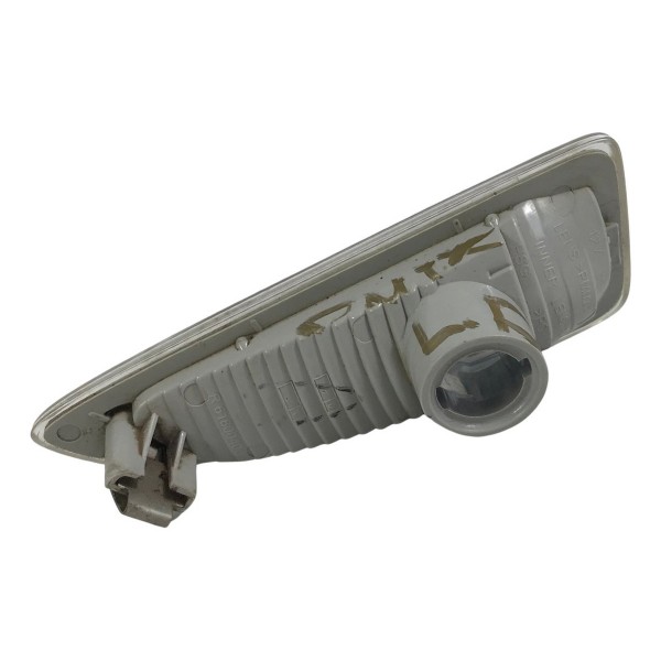 Pisca Paralama Direito Gm Onix Tracker 2020 21 22 23 2024