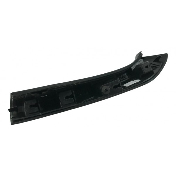 Moldura Coluna Externa Direita Chevrolet Montana 1.2 2024