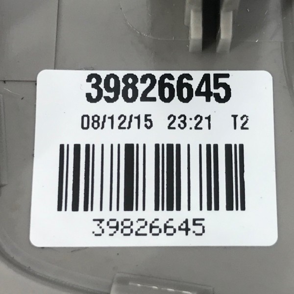 Luz De Cortesia Dianteira Xc60 T5 2.0 2014 2015 2016 2017