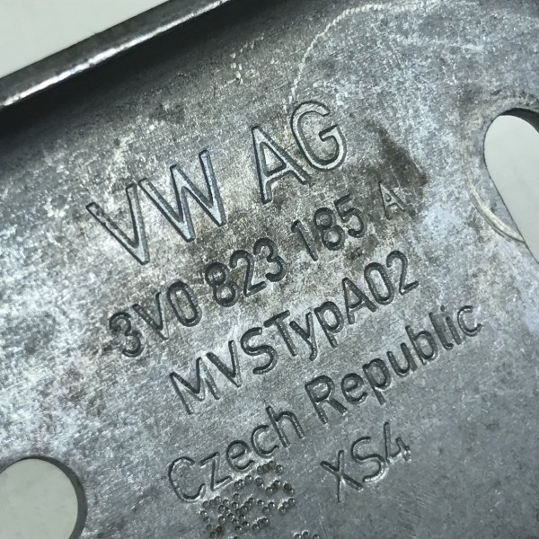 Batente Esquerdo Fechadura Capo Vw Polo Virtus 2018 A 2022