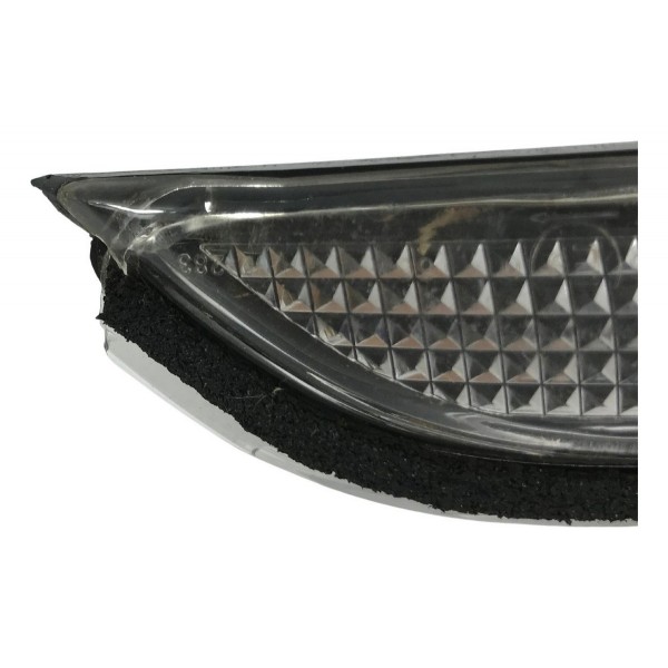 Seta Retrovisor Direito Toyota Yaris 2023 C/detalhe