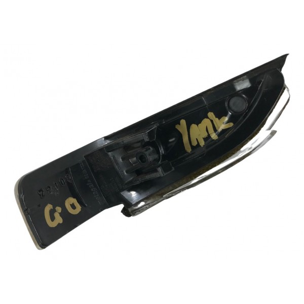 Seta Retrovisor Direito Toyota Yaris 2023 C/detalhe