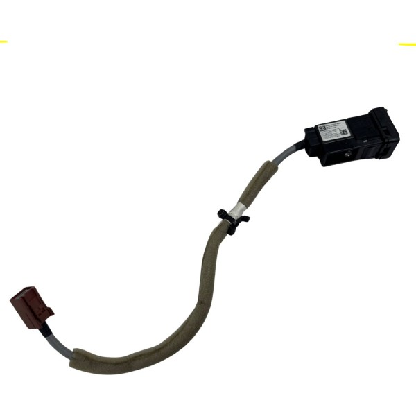 Conector Usb Painel Chicote Toyota Yaris 2019 A 2024 Oem
