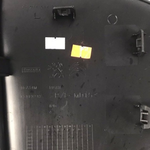 Acabamento Lateral Direita Painel Citroen C4 2013 2014 2015