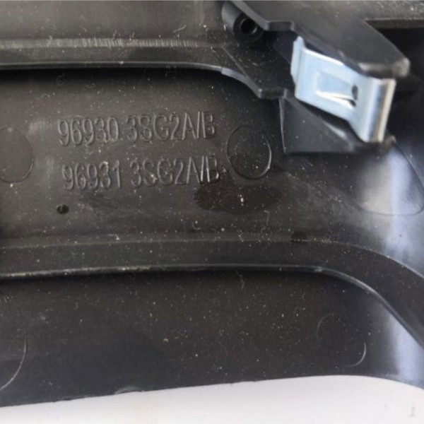 Acabamento Traseiro Console Nissan Sentra 2014 15 16 17 2018