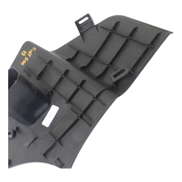 Acabamento Inferior Direito Console Central Fiat 500 2016 Acabamento Inferior Direito Console Central Fiat 500 2016