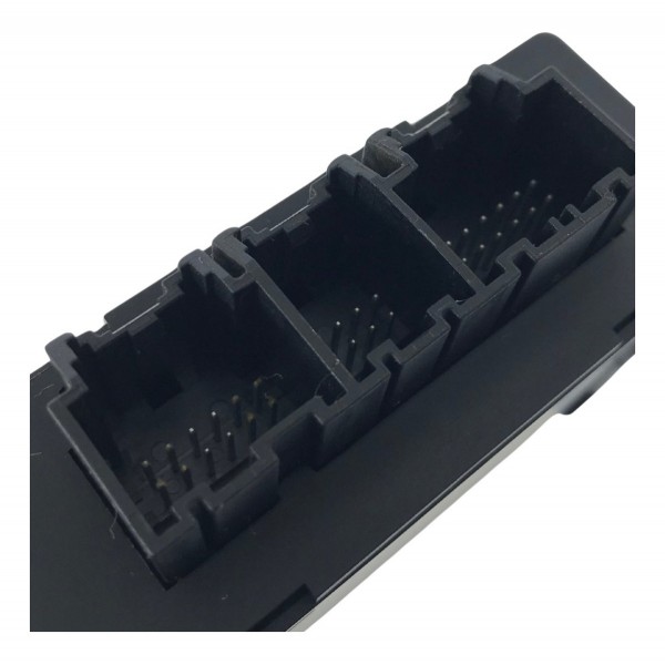 Modulo Sensor Estacionamento Onix Tracker Montana 2023 2024