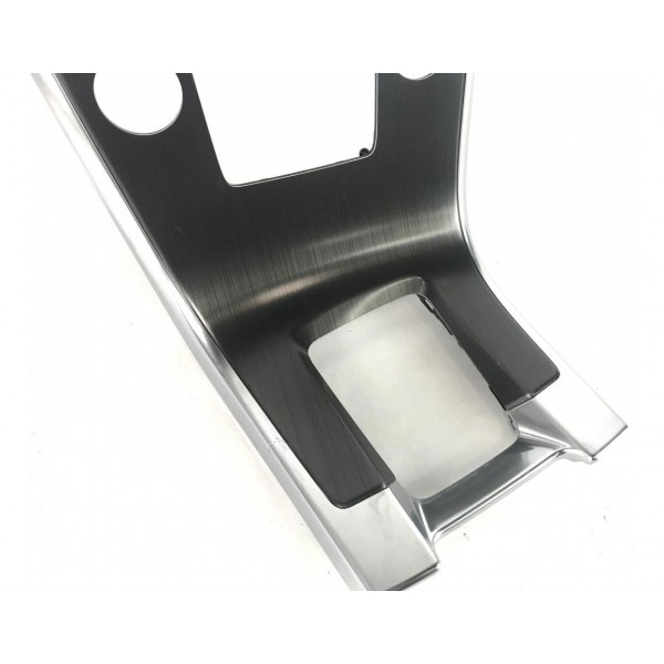 Moldura Console Central Volvo Xc60 2015 Original 48631 Moldura Console Central Volvo Xc60 2015 Original 48631