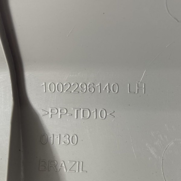 Acabamento Coluna Dianteira Esquerda Fiat Toro 2016 A 2023 Acabamento Coluna Dianteira Esquerda Fiat Toro 2016 A 2023