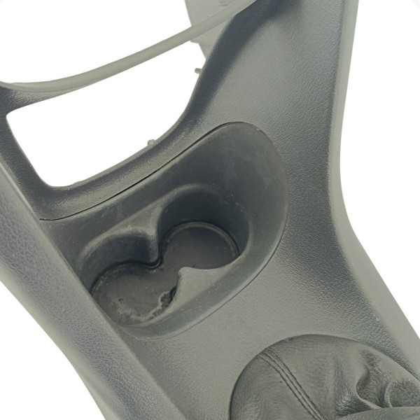 Moldura Console Central Jac J3 2011 2012 2013 2014 C/detalhe Moldura Console Central Jac J3 2011 2012 2013 2014 C/detalhe