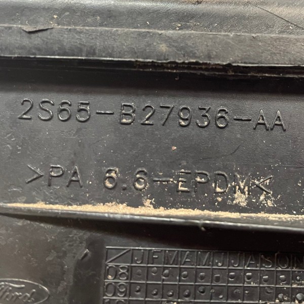 Portinhola Combustível Ford Fiesta 2003 A 2014 Para Pintura Portinhola Combustível Ford Fiesta 2003 A 2014 Para Pintura