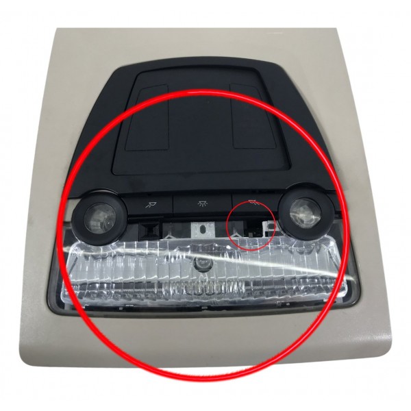 Luz Teto Cortesia Central Bmw Serie 5 528i 2014 C/detalhe Luz Teto Cortesia Central Bmw Serie 5 528i 2014 C/detalhe