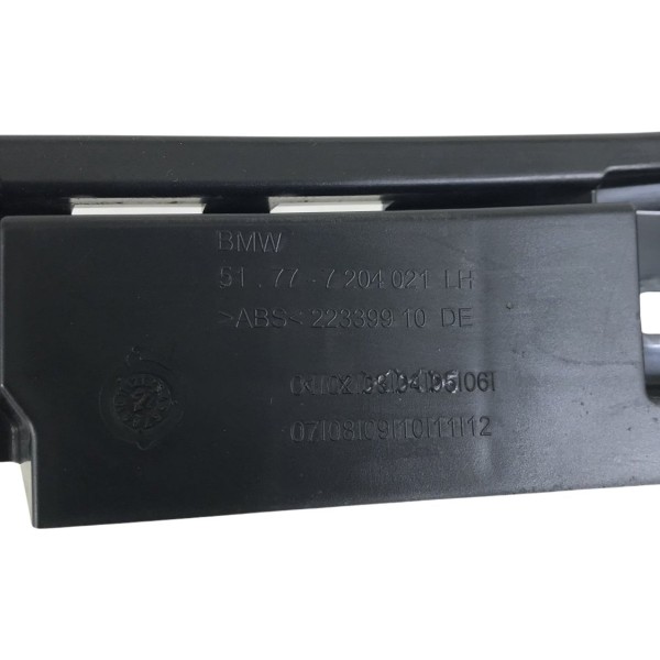 Guia Spoiler Traseiro Esquerdo Bmw 528i 535i 2012 2013 2014 Guia Spoiler Traseiro Esquerdo Bmw 528i 535i 2012 2013 2014