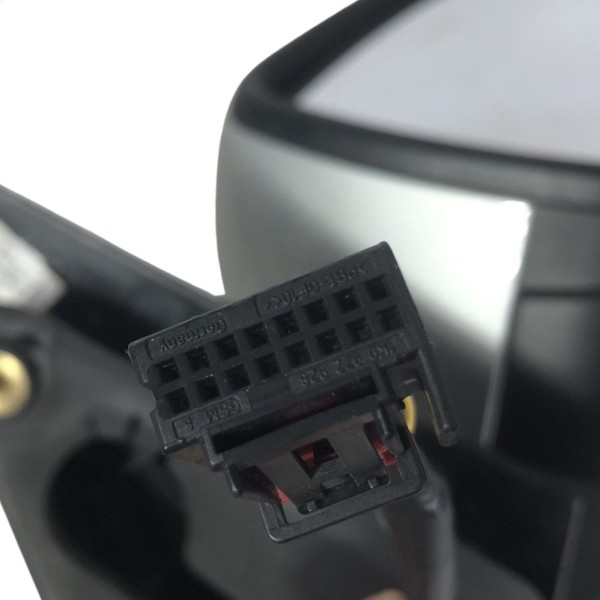 Retrovisor Direito Vw Polo Virtus 2018 2019 2020 Detalhe