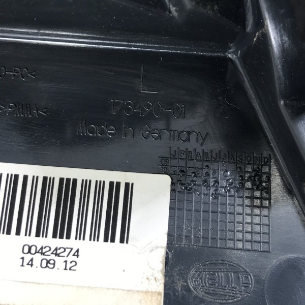 Lanterna Tampa Esquerda Bmw Serie 5 528i 535i 550i 2.0 2014 Esquerdo/motorista Lanterna Tampa Esquerda Bmw Serie 5 528i 535i 550i 2.0 2014 Esquerdo/motorista