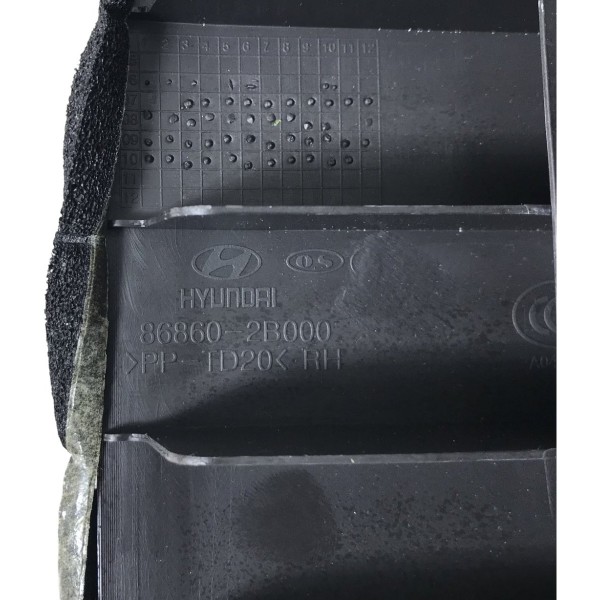 Acabamento Coluna Traseira Direita Hyundai Santa Fé 2012