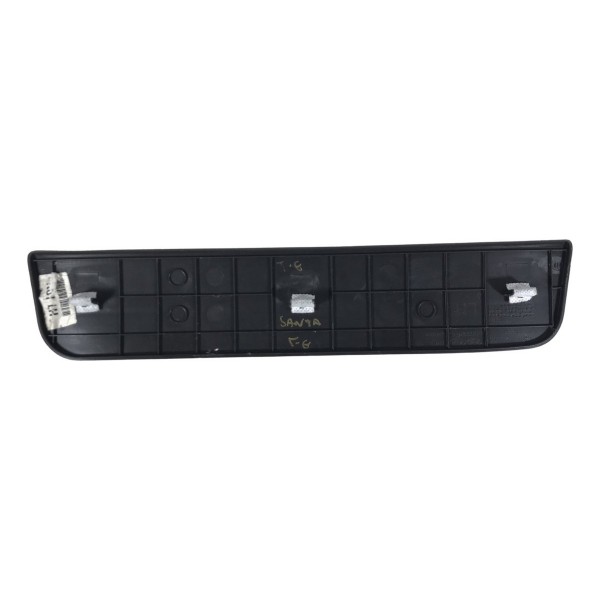 Soleira Traseira Esquerda Hyundai Santa Fé 2010 2011 2012 Soleira Traseira Esquerda Hyundai Santa Fé 2010 2011 2012