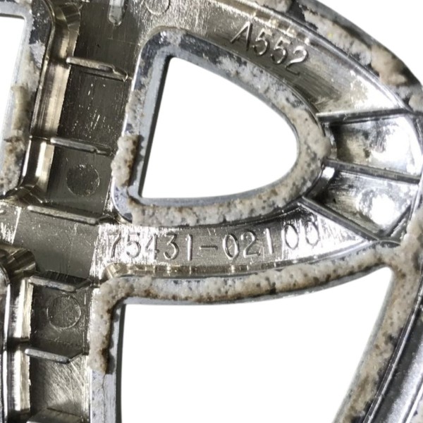 Emblema Tampa Traseira Toyota Corolla 2017 2018 2019 A 2022 Emblema Tampa Traseira Toyota Corolla 2017 2018 2019 A 2022