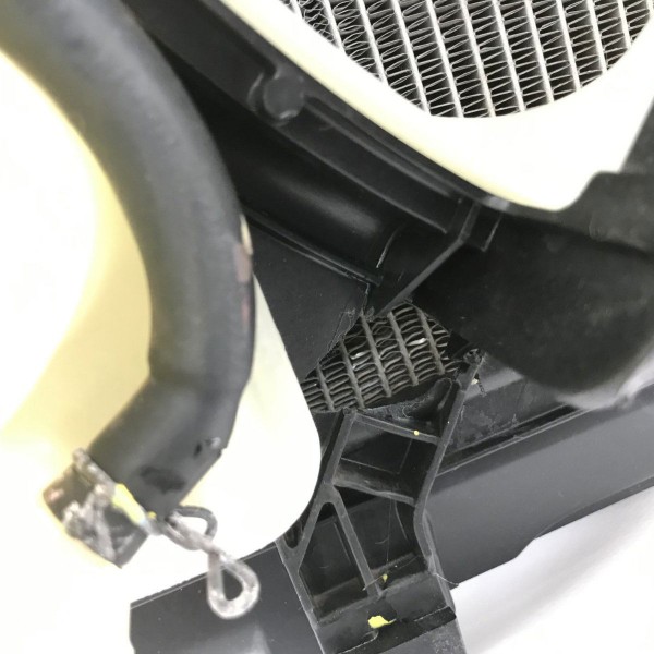 Kit Radiador Toyota Yaris 1.5 2019 20 21 22 2023 C/ Detalhe Kit Radiador Toyota Yaris 1.5 2019 20 21 22 2023 C/ Detalhe