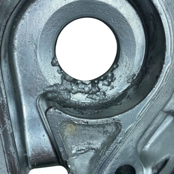 Tampa Motor Bomba Óleo Toyota Etios 1.5 2016 À 2021 Detalhe Tampa Motor Bomba Óleo Toyota Etios 1.5 2016 À 2021 Detalhe