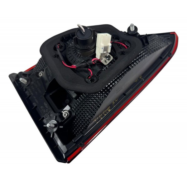 Lanterna Esquerda Tampa Traseira Chery Tiggo 5x 2021 A 2024 Esquerdo/motorista Lanterna Esquerda Tampa Traseira Chery Tiggo 5x 2021 A 2024 Esquerdo/motorista