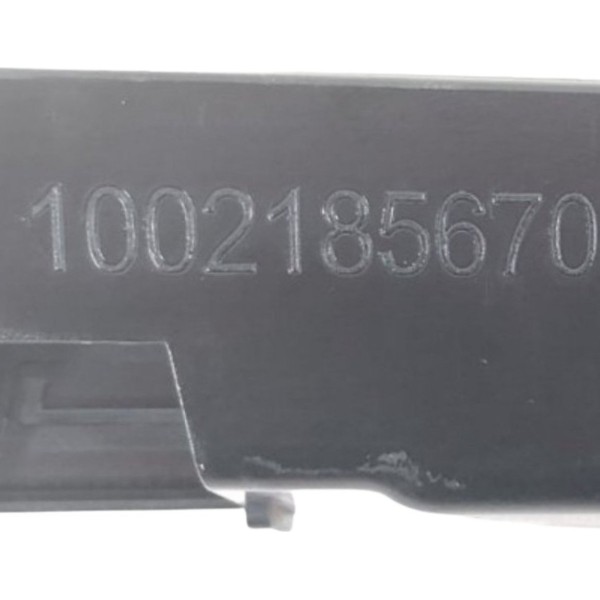 Moldura Porta Traseira Esquerda Fiat Toro 2021 2022 Detalhe